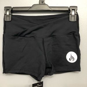 Ryderwear High-Waisted Scrunch Booty Shorts - S